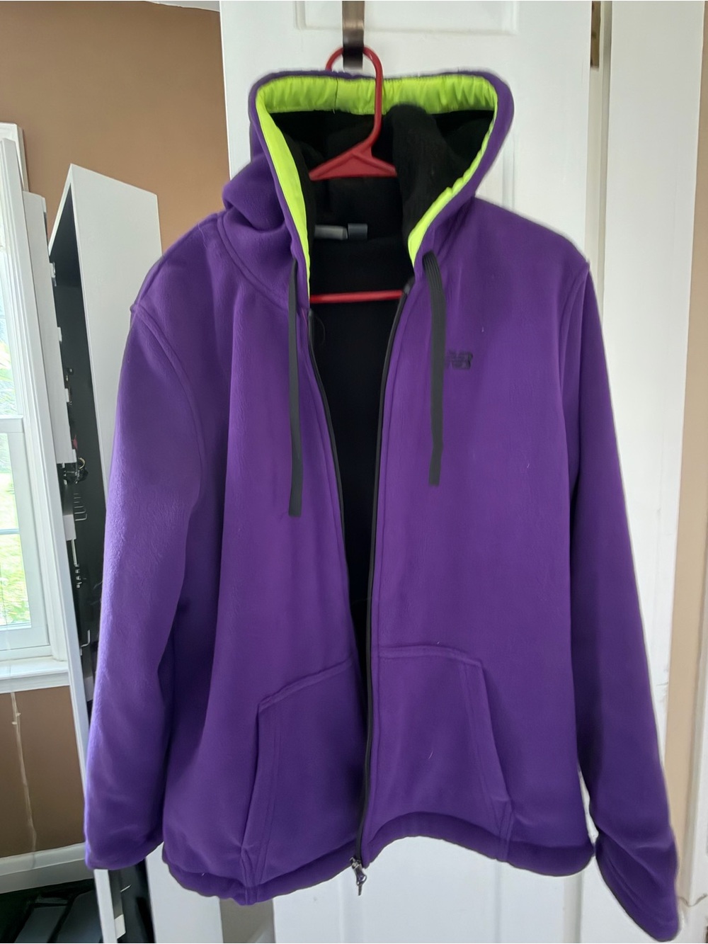 New Balance Purple Hooded zip up, like new, size large